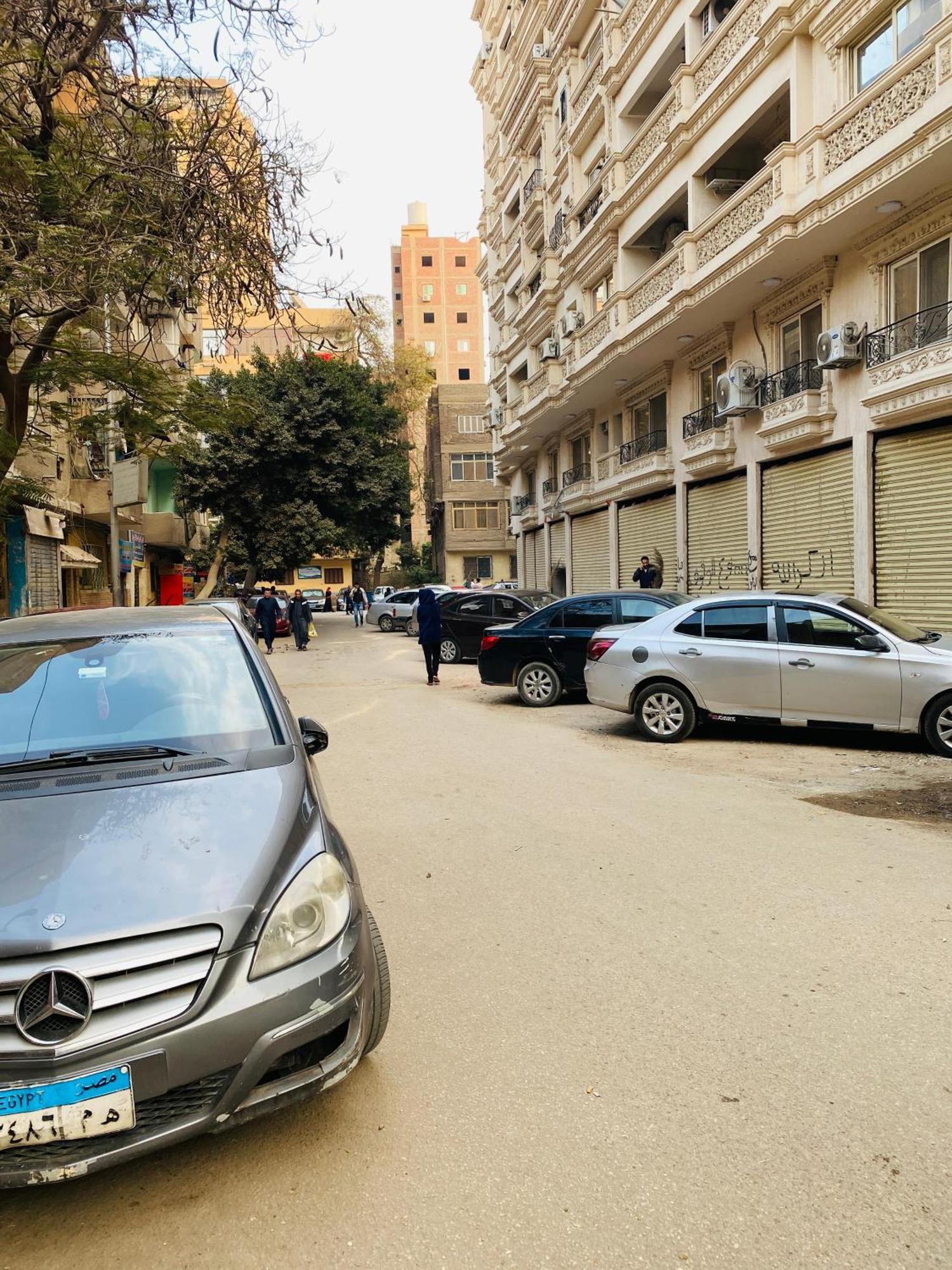 Near Lebanon Square Apartment Cairo Exterior photo